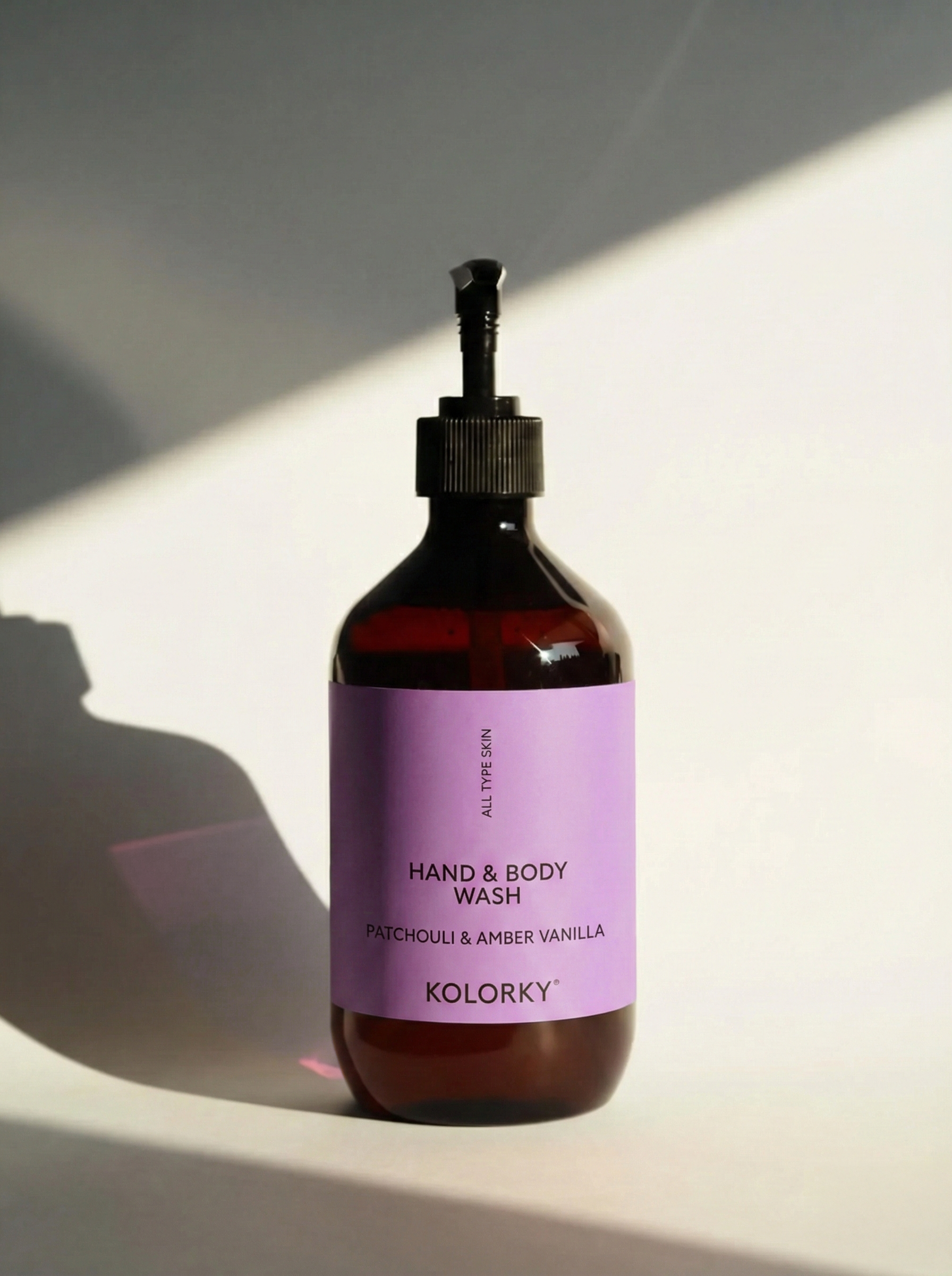 HAND & BODY WASH, Patchouli &amp; Amber Vanilla, 490 ml