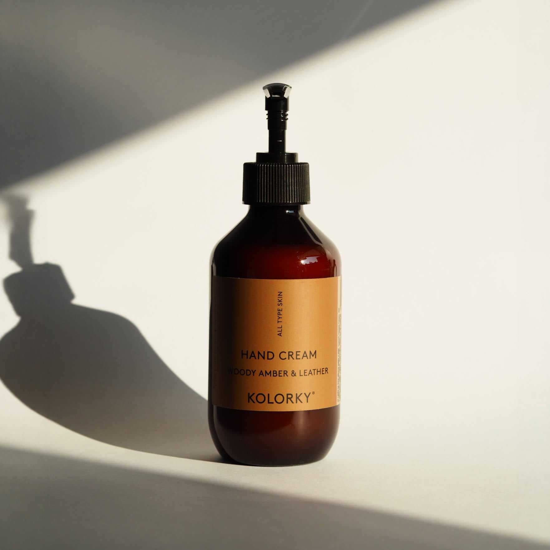 KOLORKY_KOSMETIKA__HAND_CREM_AMBRA_square.jpg