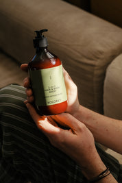 2-in-1 HAIR & BODY WASH, Green, Vetiver Wood, 490 ml